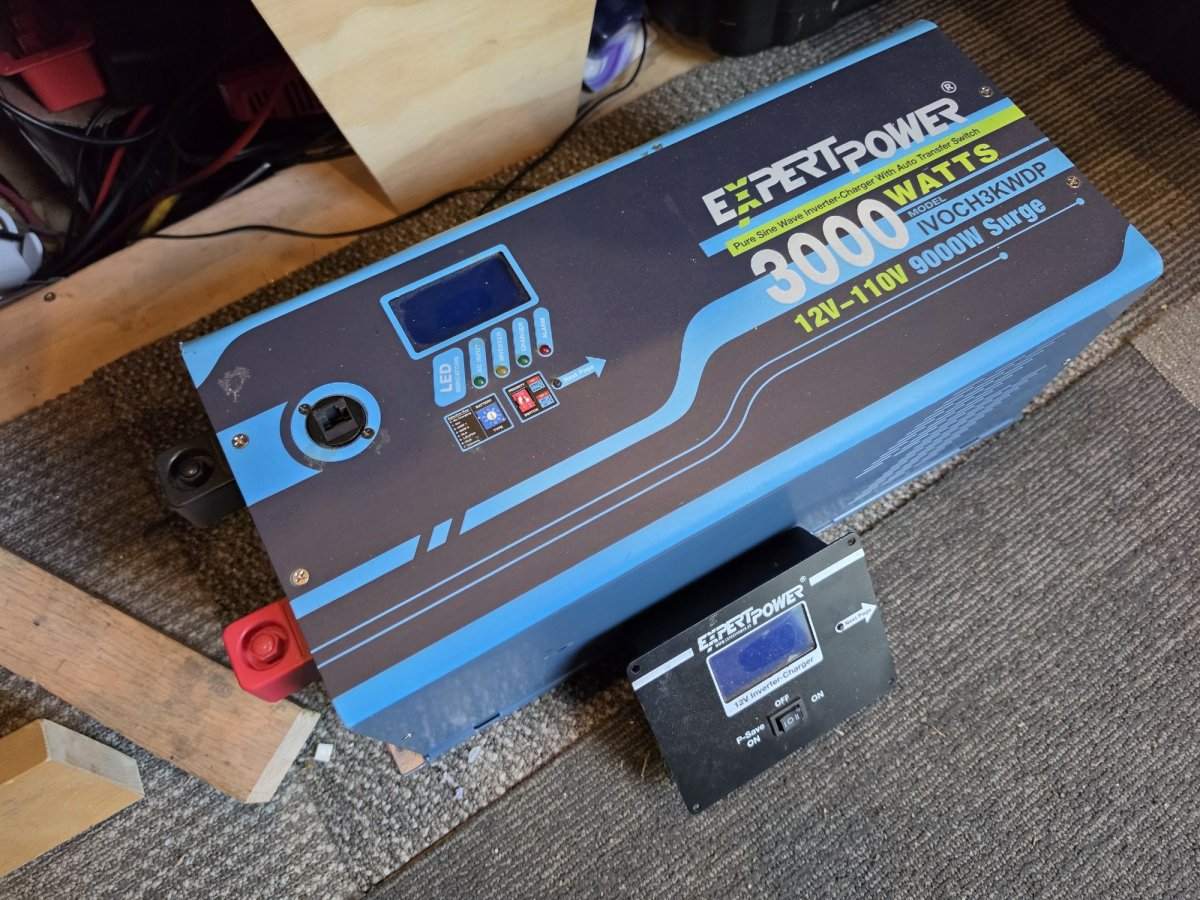 ExpertPower IVOCH3KWDP 3000W Pure Sine Wave Inverter Charger 12V, Auto Transfer Switch, w/ Remote (Used, Works, Screen Readout Dead)