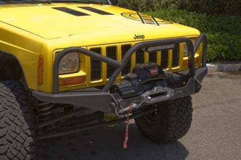 Extreme Front Winch Bumper with Grille Guard Hoop – Jeep Cherokee XJ & Comanche MJ (1984–2001)